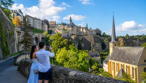 Explore the Old Town & Grund